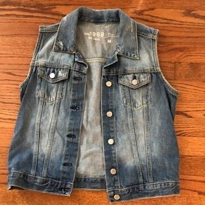 Gap Women’s Denim Vest Medium